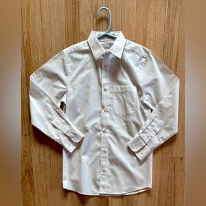 Nordstrom Youth Boys White Collared Button Down Up Shirt, Wrinkle Free, Size 10